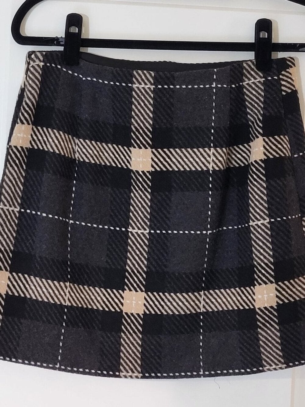 H&M Plaid Checked A-Line Mini Skirt - Dark Grey / Black / Beige Size 6 Preppy